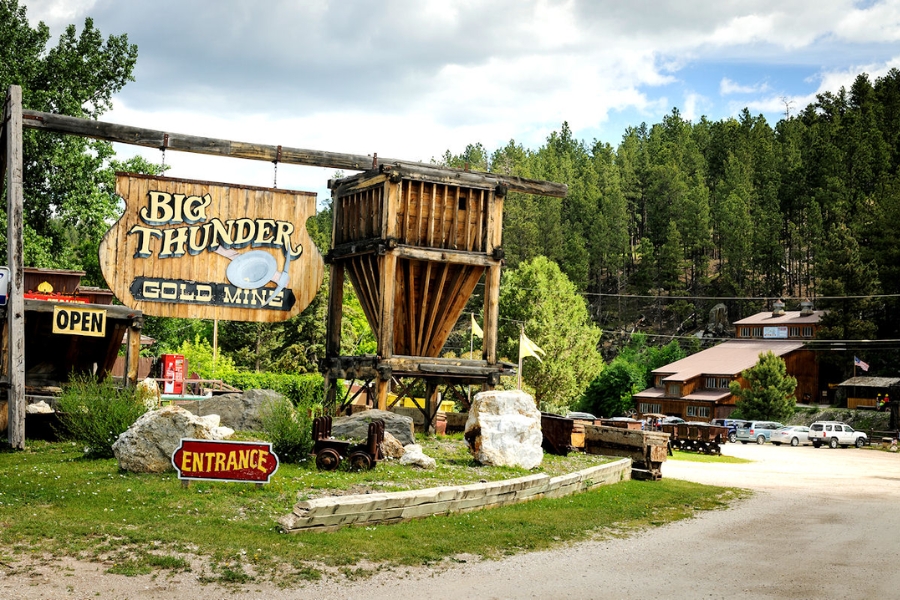 Entrance to one of the most well-known mines in Keystone, the Big Thunder Gold Mine