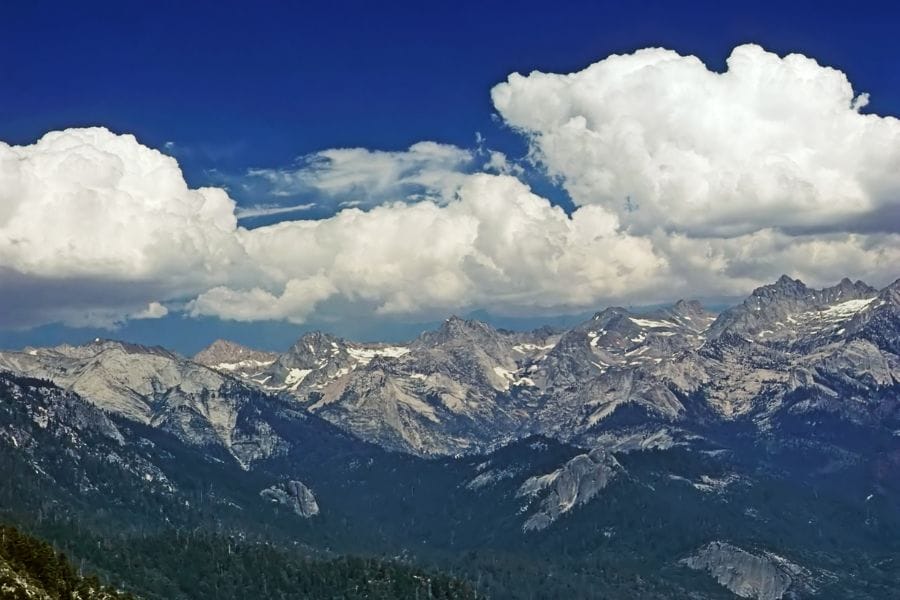 view of the peaks in the Great Divide area