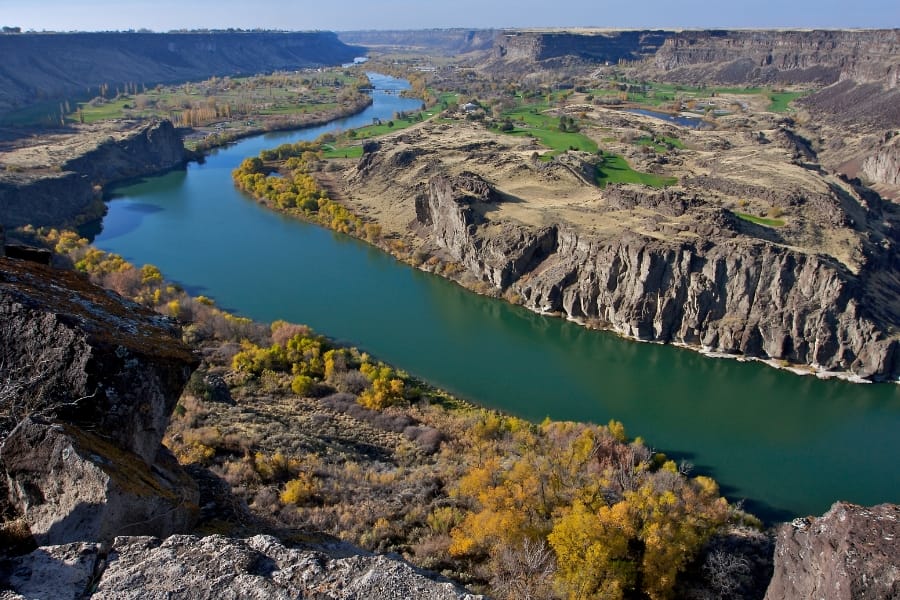 Gorgeous aerial view of the winding waters at Snake River
