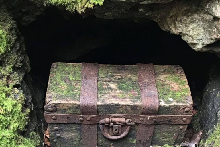 15 Real Treasures Hidden in Connecticut Worth Searching For