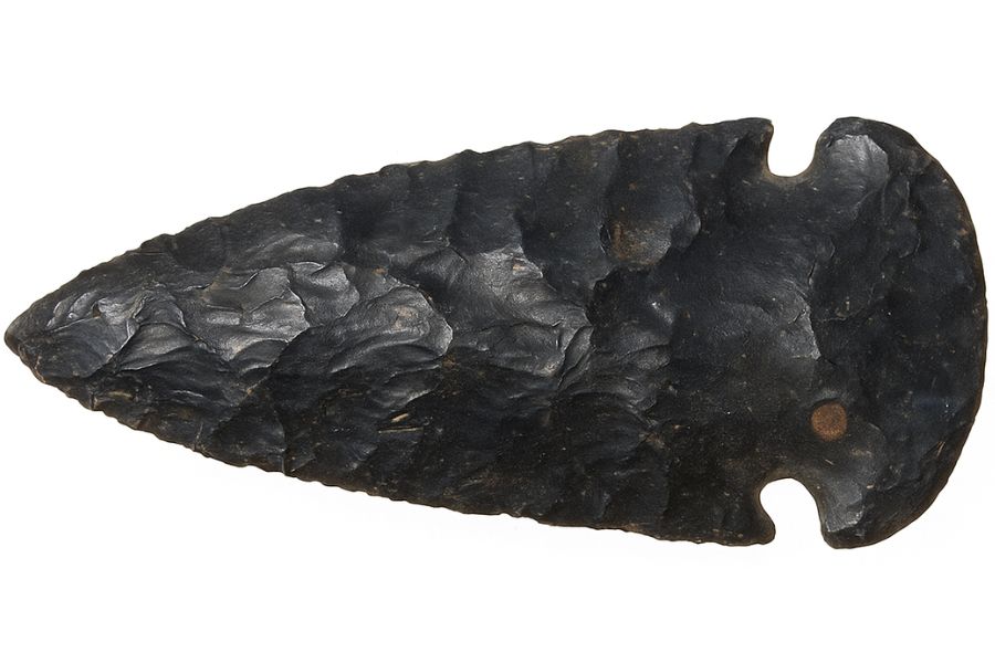 black stone arrowhead from Montana
